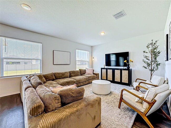 Foto del edificio - 13019 Bluff Oak Wy