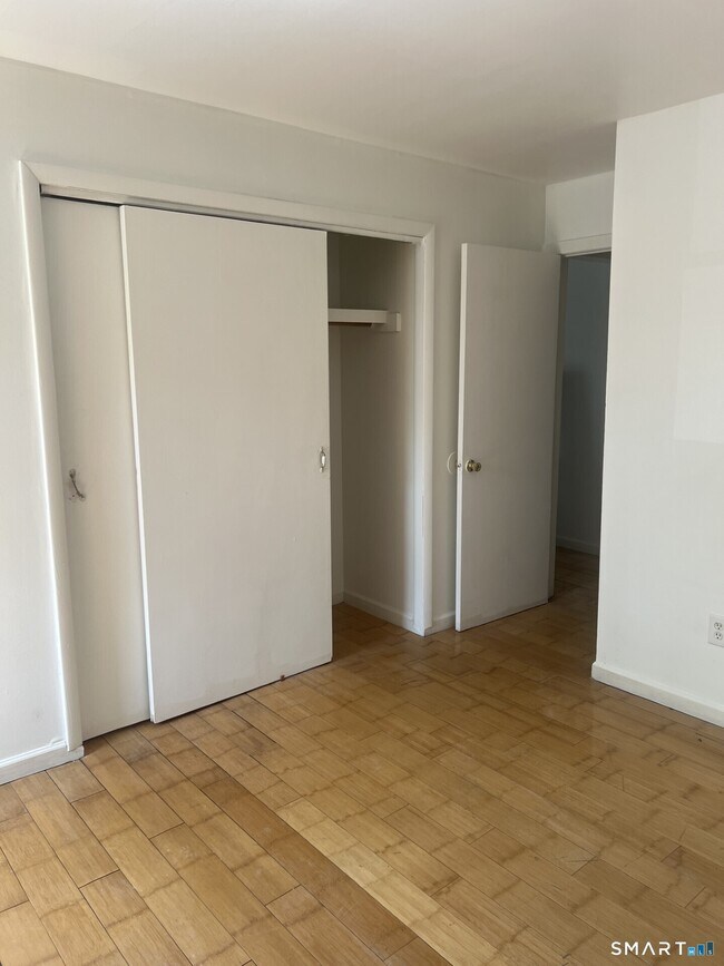 Building Photo - 1079 Ella T Grasso Blvd