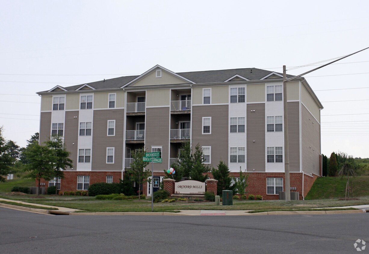 Orchard Mills Apartments in Woodbridge, VA