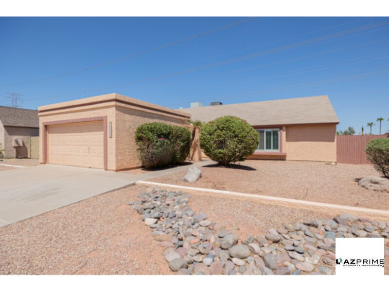 Foto principal - Bright &amp; Spacious 3/2 Tempe Home - Vau...