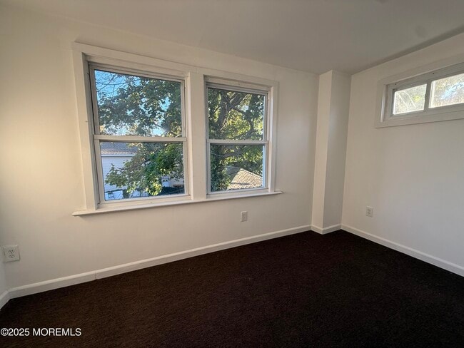 Foto del edificio - 604 Irving Pl