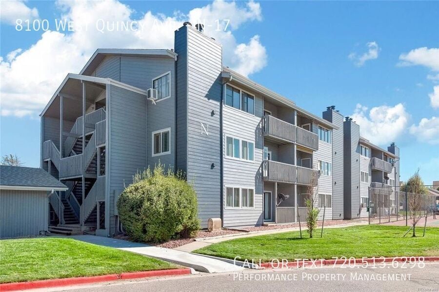 Primary Photo - 8100 W Quincy Ave