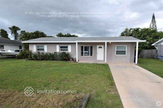 Building Photo - 18479 Evergreen Rd