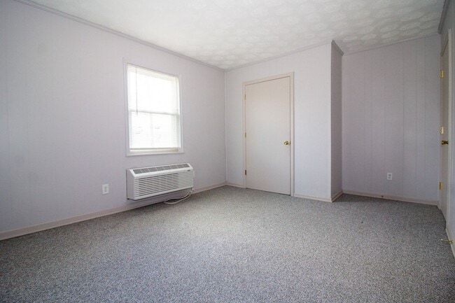 Building Photo - Culpepper Drive Apartments