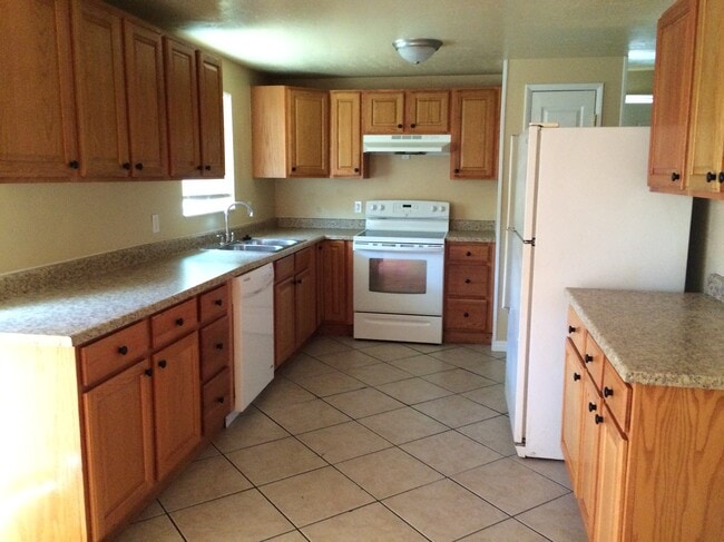 Building Photo - 4323 S 4710 W