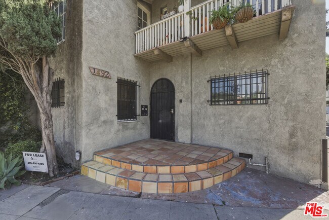 Foto del edificio - 1492 Silver Lake Blvd