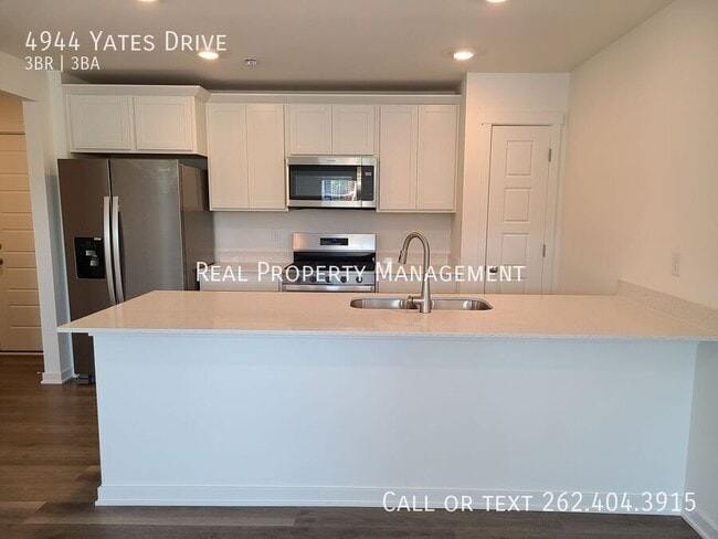 Foto del edificio - 4944 Yates Dr