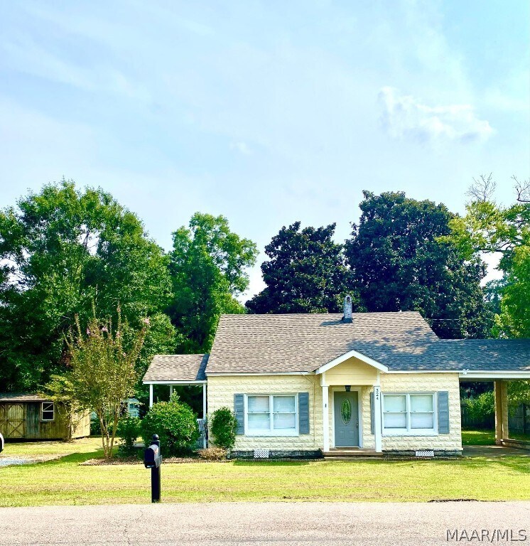 324 E 3rd St, Prattville, AL 36067 House for Rent in Prattville, AL