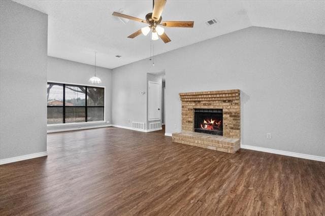 Foto del edificio - 7910 Meadowlark Ln