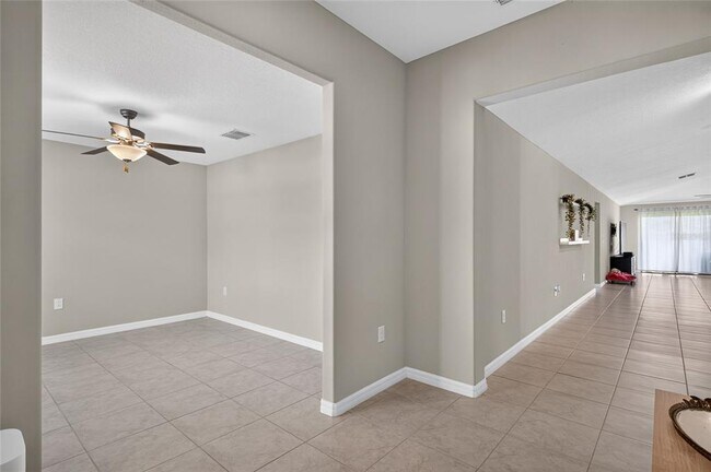 Foto del edificio - 5420 Leslie Canyon Dr