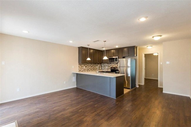 Foto del edificio - 4535 Live Oak St