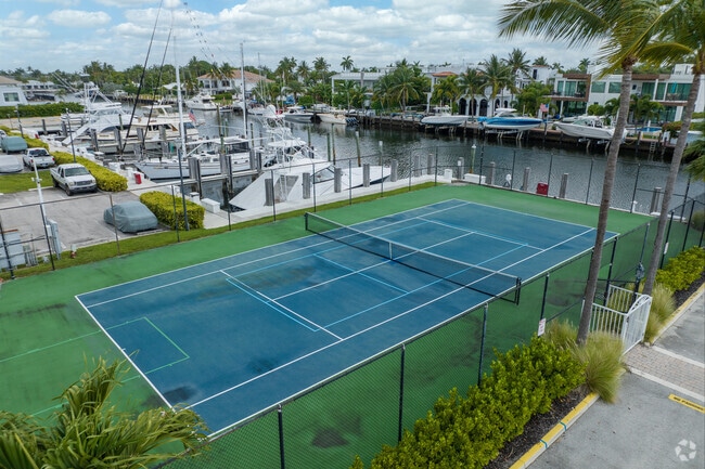 Lighthouse Point Marina tennis court.