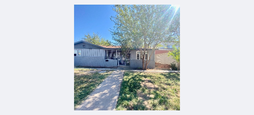 Foto principal - 909 W 21st St