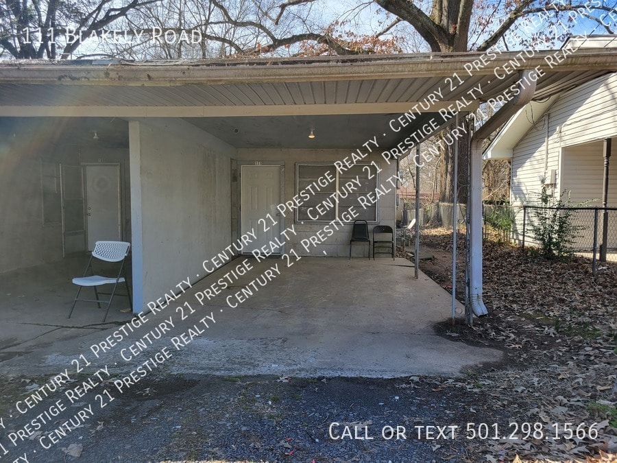 Primary Photo - 111 Blakely Rd