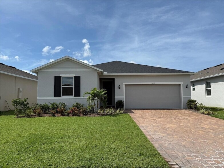 Foto principal - 3555 74th Ave E