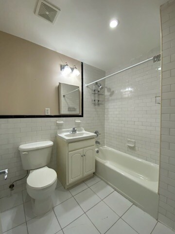 Bathroom 1 - 1727 Broadway