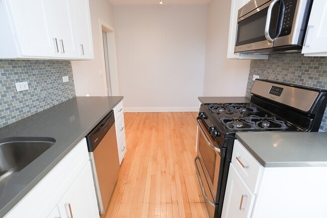 Foto del edificio - 2311 N Rockwell St