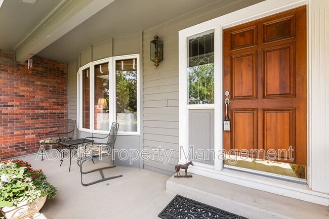 Foto del edificio - 1508 Linden Lake Rd