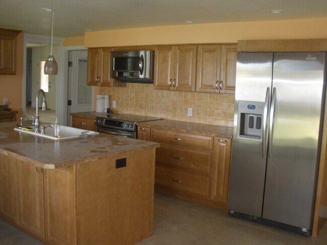 Foto del edificio - Lake Conway! Lakefront 3/2 W/Over 1950 Sq ...