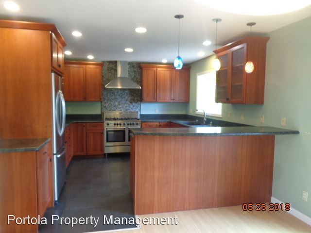 Building Photo - 4 br, 3 bath House - 506 Hampstead Way