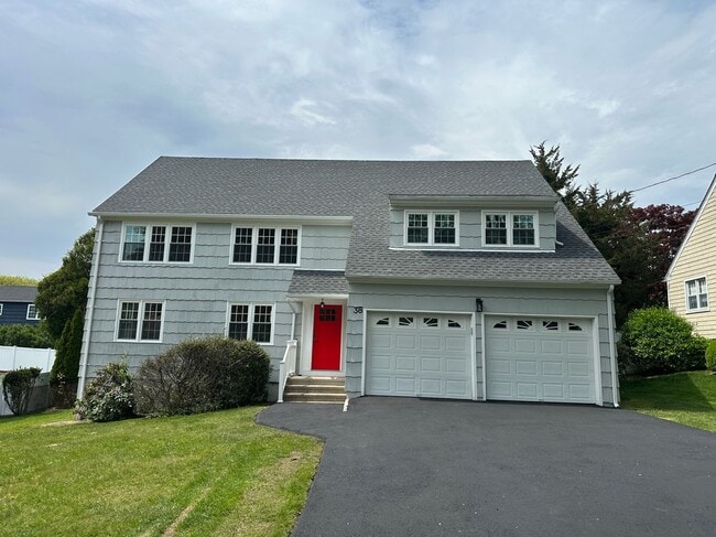 Building Photo - 38 Pepperbush Ln