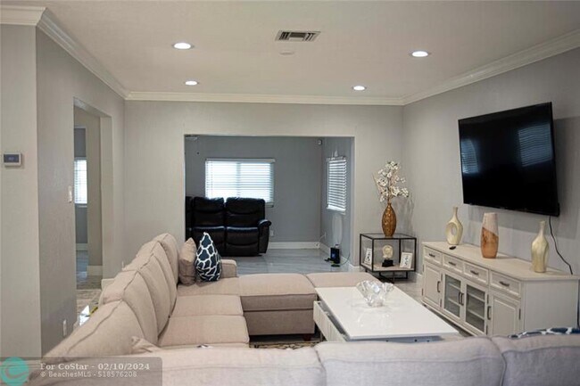 Foto del edificio - 4211 NW 23rd St