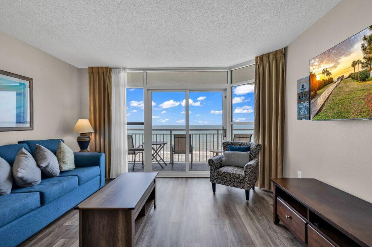 Foto principal - 2506 N Ocean Blvd