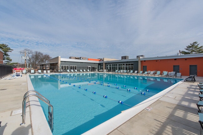 Building Photo - Fort Chaplin Park