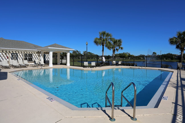 Building Photo - Palms at Vero Beach