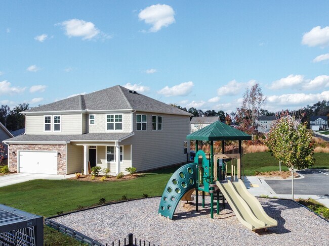 Building Photo - 5030 Franks Creek Way