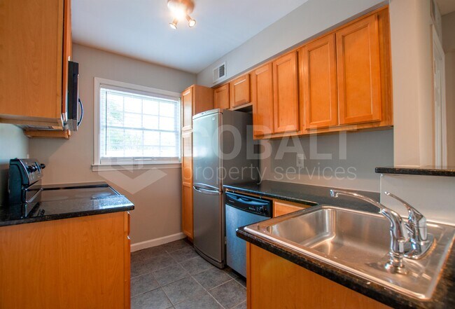 Foto del edificio - 190 Kirkwood Rd NE