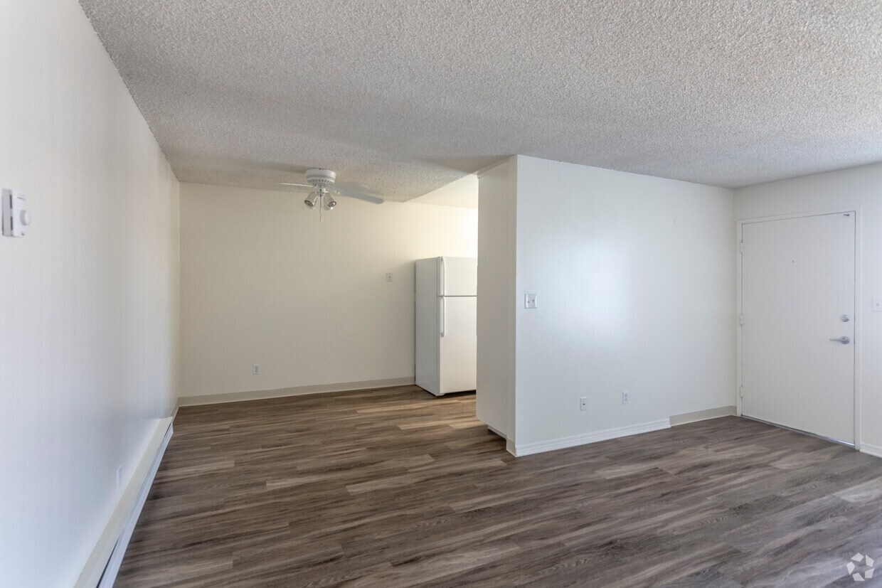 Village Glen Apartments In San Diego
