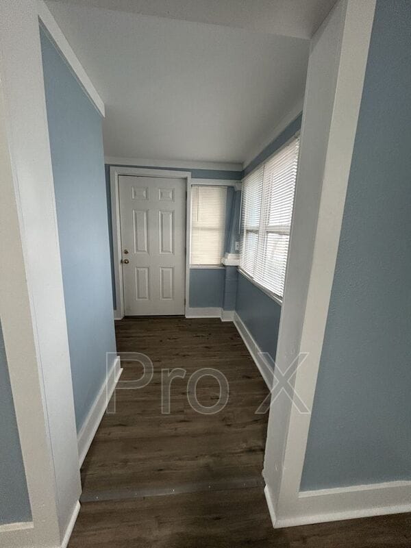 Building Photo - 113 W Forest St