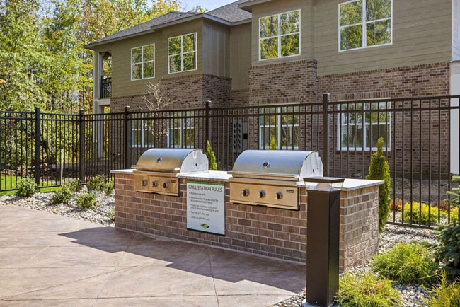 Foto del edificio - BroadAcre Apartments of McCordsville