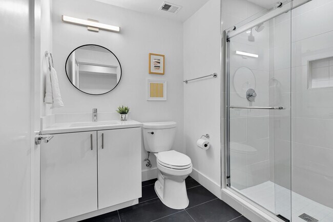 Sleek Baths - 2310 4th St NE
