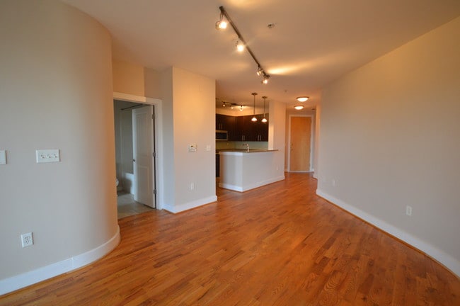 Photo - Artist Square Apartments