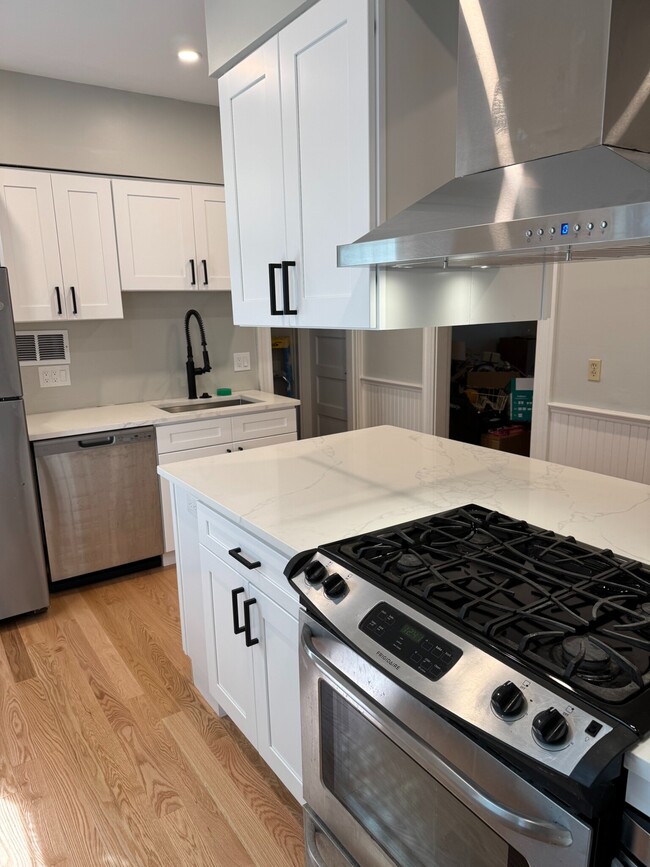 Foto del edificio - 57 Hawthorne St