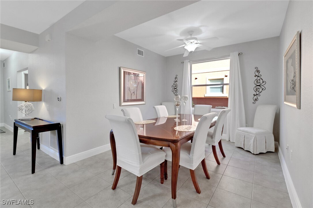 Foto principal - 10032 Heather Ln