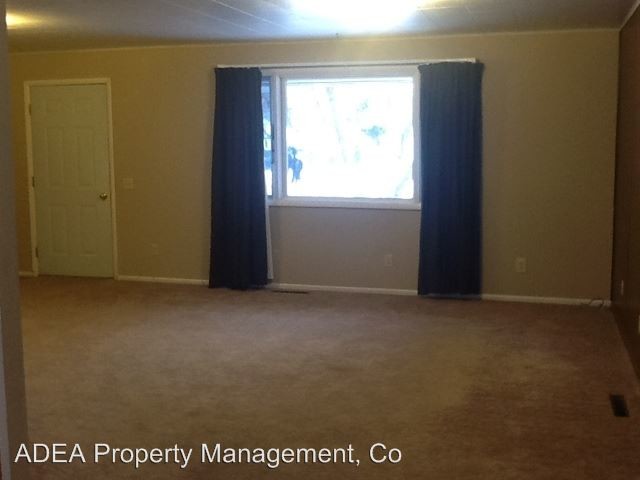 Building Photo - 3 br, 1 bath Apartment - 311 33rd Avenue