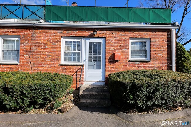 Photo - 44 Garden St Townhome