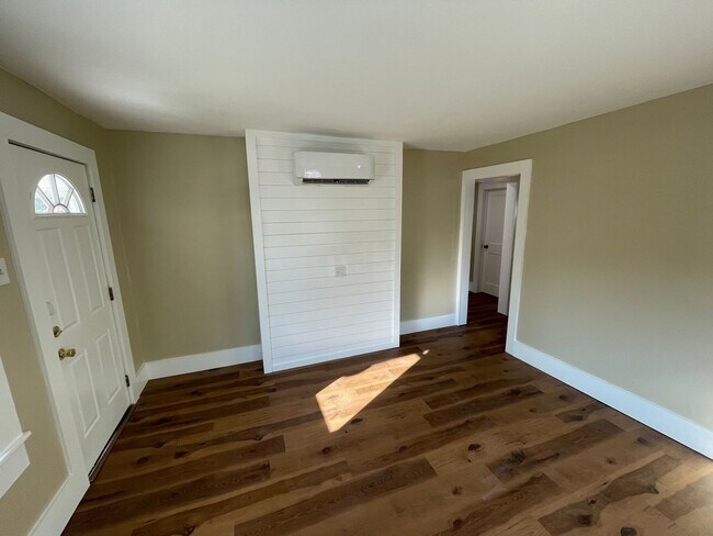 Foto del edificio - 2 bd, 1 ba house just east of downtown, co...