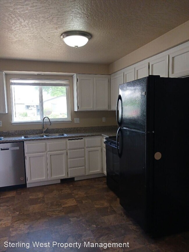 Foto del edificio - 3 br, 1 bath House - 2063 Jubilant