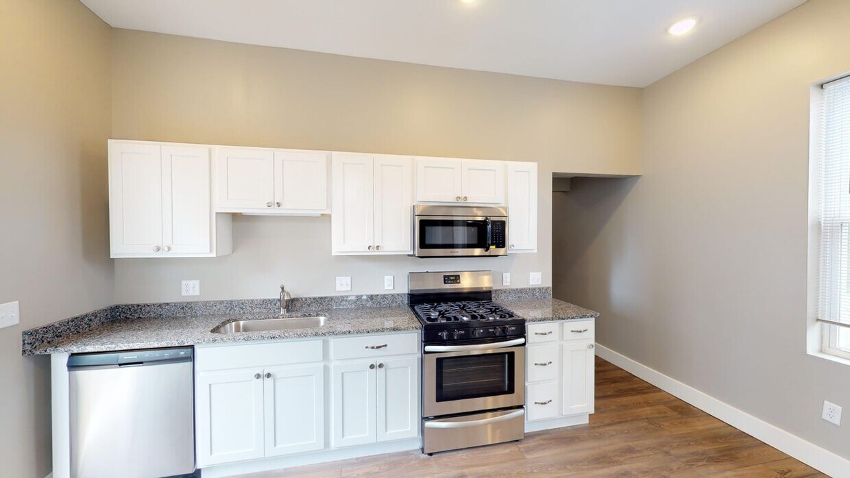 Foto principal - 717 E McMillan St
