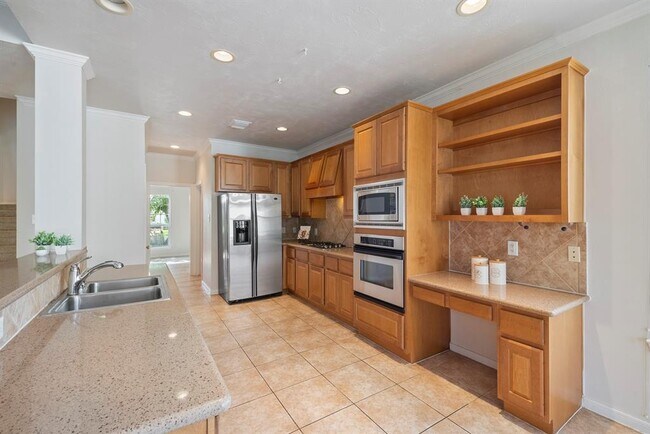 Building Photo - 12506 Aliso Bend Ln