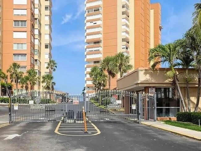 Foto del edificio - 17920 Gulf Blvd