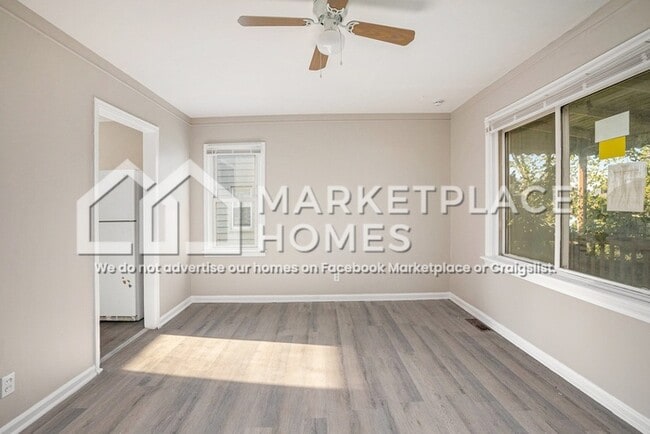 Foto del edificio - 21412 Waltham Rd