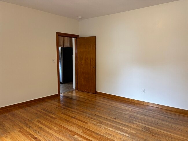 Building Photo - 26 Swanton St