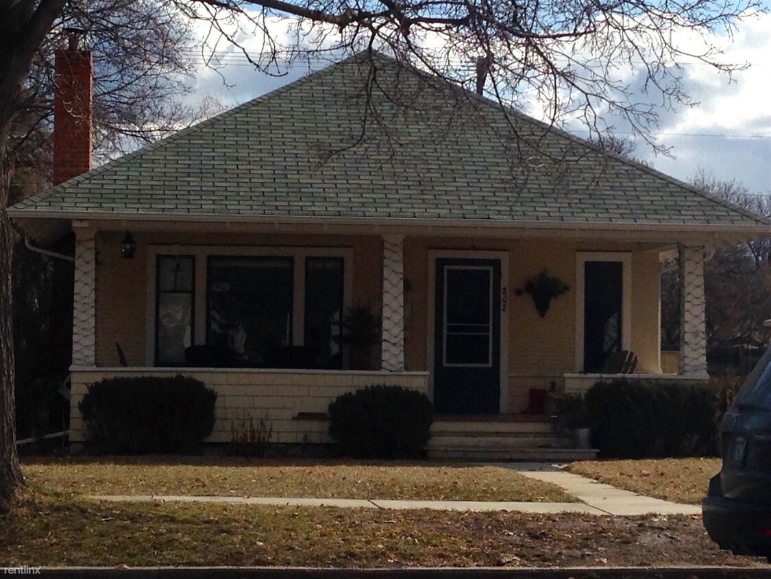 Primary Photo - 802 S 3rd St