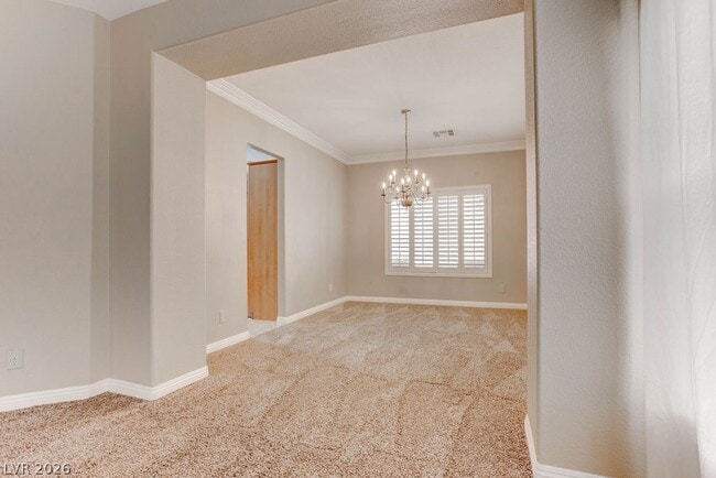 Foto del edificio - 809 Royal Birch Ln