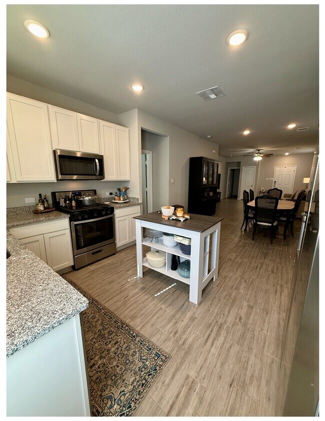 Foto del edificio - 834 Redinger Ridge Dr